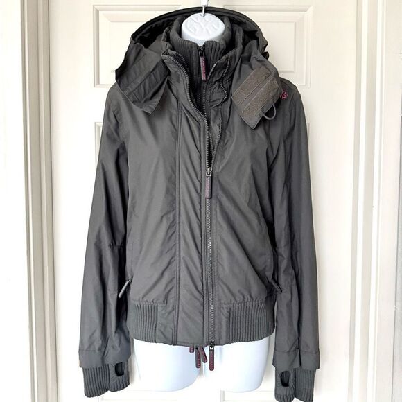 NWOT Superdry Japan Women’s Hooded Mountain Windbomber Jacket - Picture 1 of 15